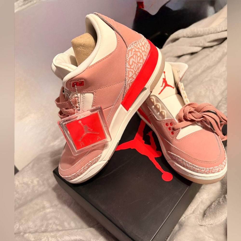 Jordan Women's Retro 3’s Rust Pink